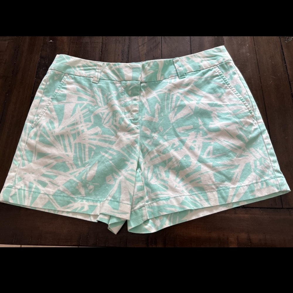 Ann Taylor Loft Shorts - size 4 - NWT